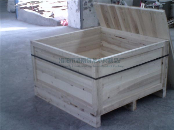 出口木箱在使用前預(yù)先將防霉措施做好