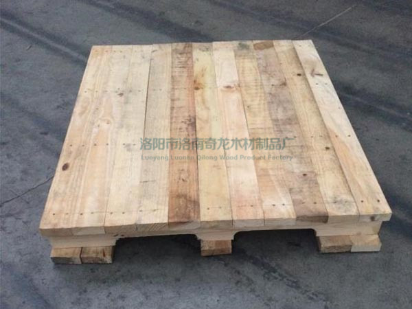 原木托盤與實(shí)木托盤的區(qū)別