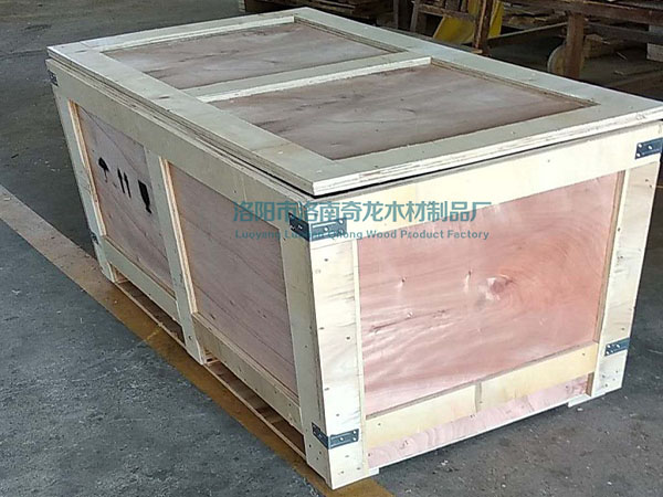 木箱與紙箱包裝的優(yōu)缺點(diǎn)比較